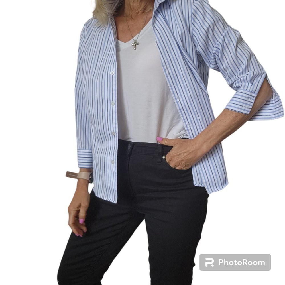 Anne Klein 3/4 Sleeve Button-Down Shirt EUC